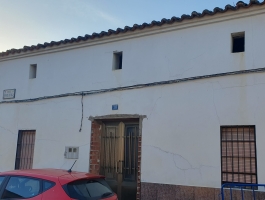 CASA PROPIEDAD DE FONDO